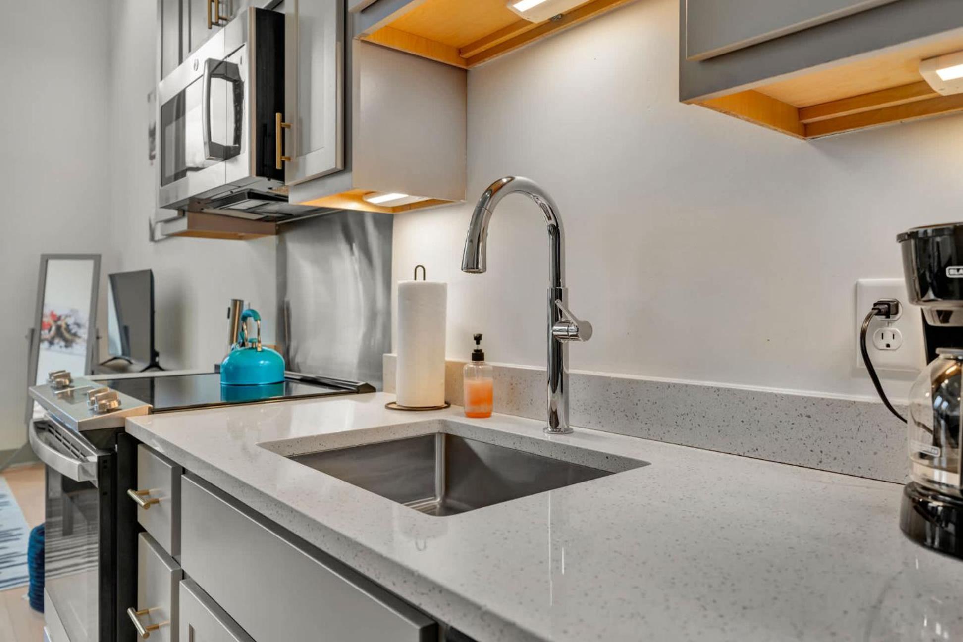 Apartment Bright And Modern In # 308