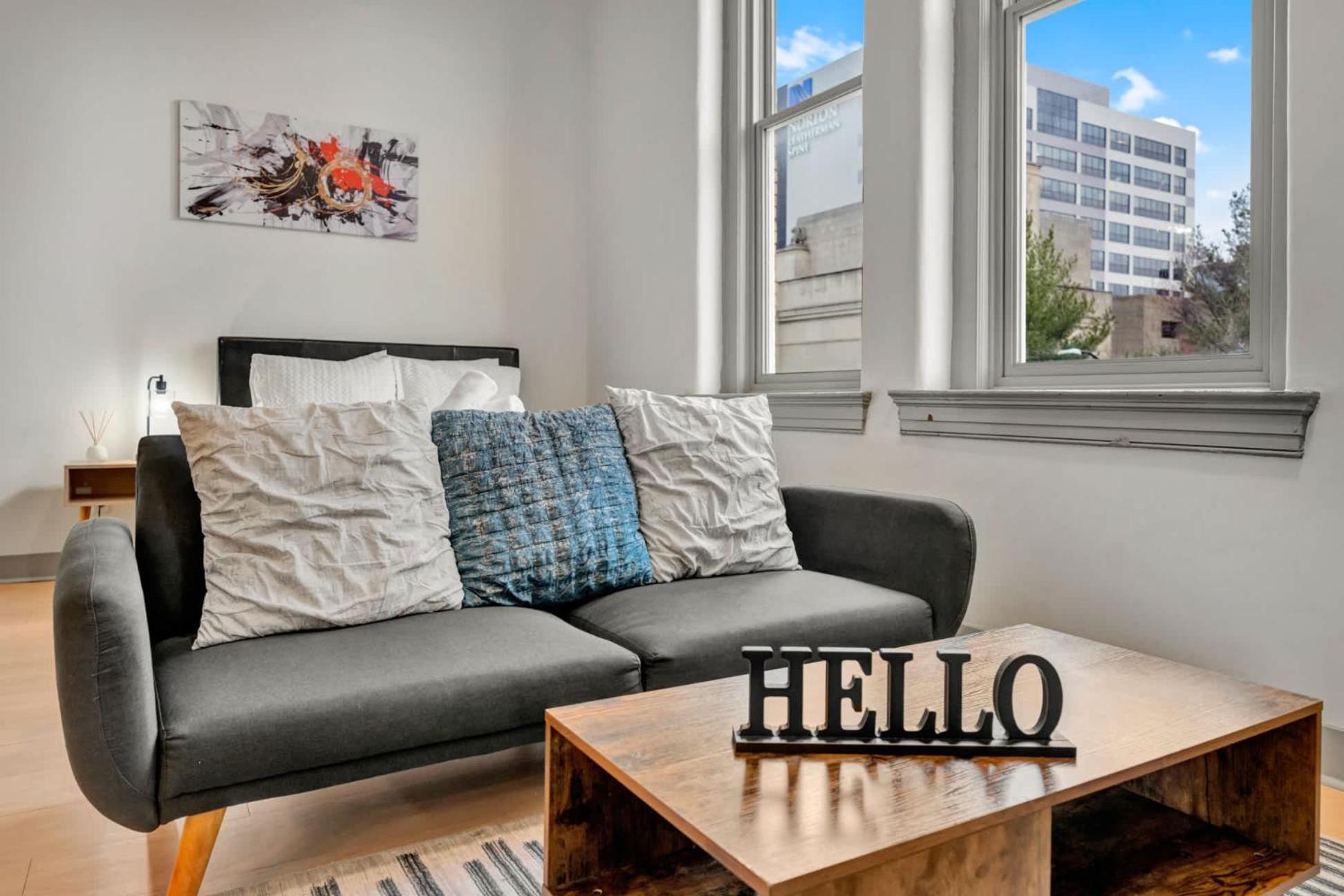 Bright And Modern In # 308 Louisville